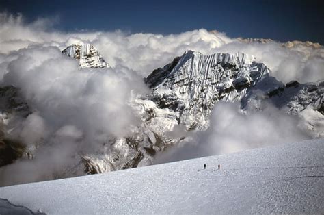 Mountain Beauties: Lhotse (Nepal-China)