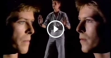 Watch David Bowie's Bizarrely Beautiful "Heroes" Performance on Rare 1977 Bing Crosby Special