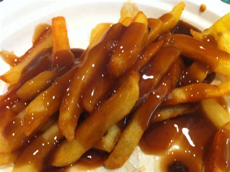 French Fries With Gravy – ENZO GRILL