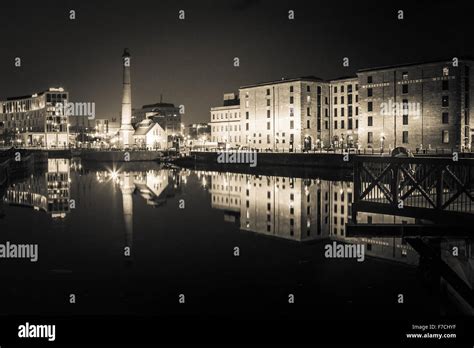 Albert Dock, Liverpool Stock Photo - Alamy