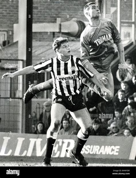 Paul Gascoigne Vinnie Jones - When Paul Gascoigne Met Vinnie Jones What Happened When The Pair ...