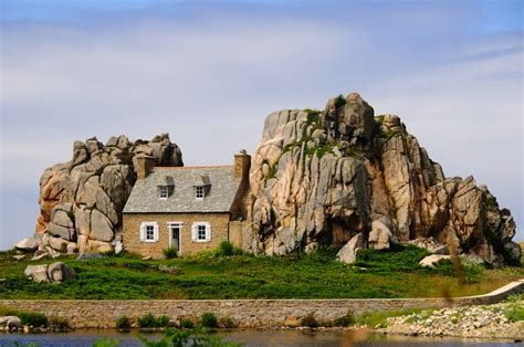 Bretagne Maison Entre Deux Rochers | Ventana Blog