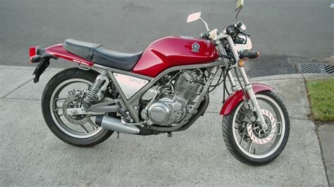 Moto del día: Yamaha SRX 600