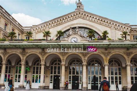 Guide to Major Train Stations in Paris