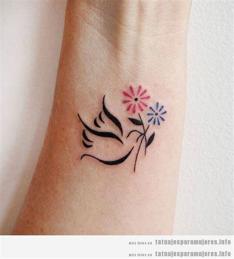 Tatuajes pequeños de palomas de la paz • Tatuajes para mujeres