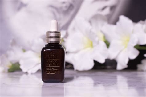 Estee Lauder Advanced Night Repair Serum Review- Worth the hype?