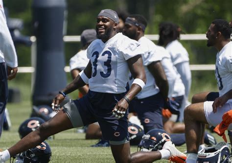 Chicago Bears get Jaylon Johnson back on practice field - Sports ...