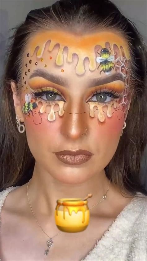 Emoji Makeup Looks ☁️ | Pinterest