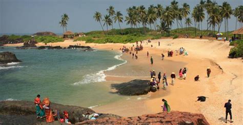 Entry of tourists banned in beaches of Udupi dist till August end ...