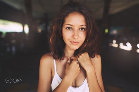 Wallpaper : women, brunette, face, portrait, bokeh, dark eyes, tank top, cleavage, tanned, smirk ...