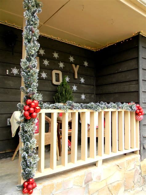 Christmas Decorating Ideas for Your Porch