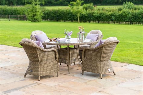 Maze Rattan Winchester 4 Seat Round Dining Set With Heritage Chairs | The Clearance Zone