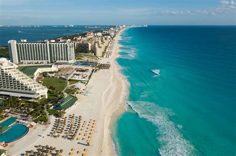 Hilton Celebrates Opening Of New Hotel in Cancun - Cancun Sun