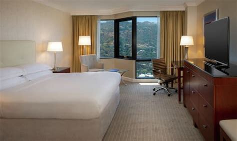 Hilton Universal City Rooms near Universal Studios