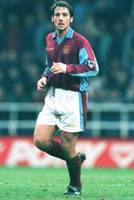 Ian Bishop of West Ham in 1998. | Soccer players, Star uk, Cup final