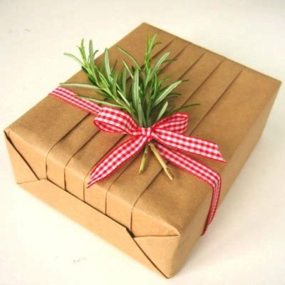 Gift-Wrapping Techniques That Wow! - Craftfoxes