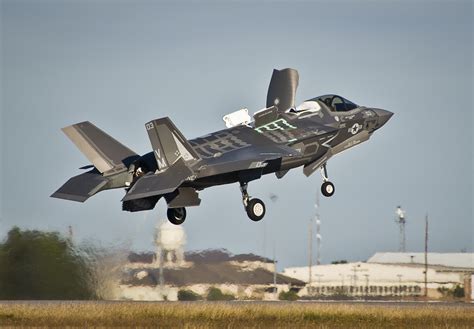 Lockheed: Marine Joint Strike Fighter on Final Approach to Initial Operational Capability - USNI ...