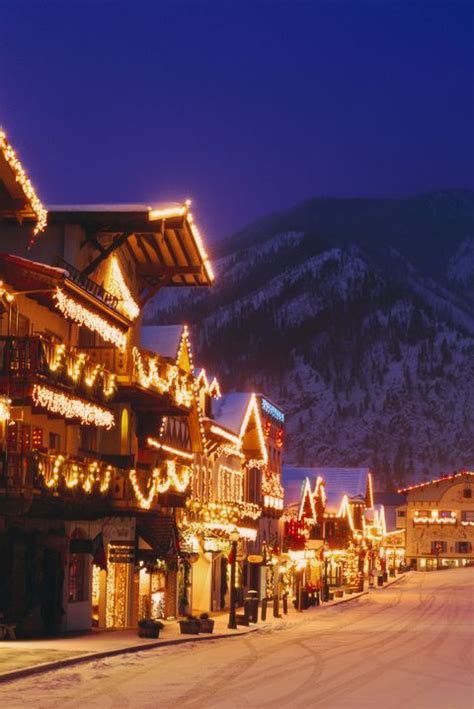 30 Best Christmas Villages and Towns In the World 2021