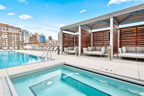 downtown chicago hotels with rooftop pools - Notorious Log-Book Photo ...