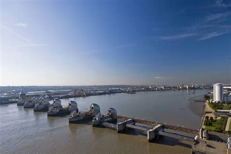 Environment Agency seeks suppliers for £930M Thames Estuary flood ...