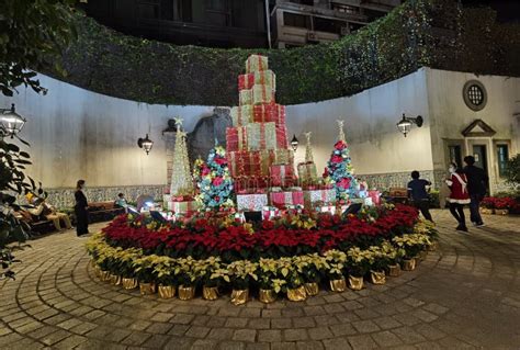 Macau Leal Senado Square Architecture Macao Christmas Decorations Holiday Season Lighting ...