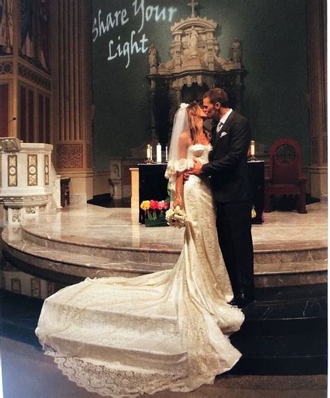 Gisele and Tom Brady's Wedding: A Look Back in 2020 | Celebrity bride, Winter wedding dress ...