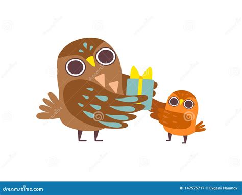 Father Owl Giving Gift To His Owlet Baby, Happy Family of Owls, Cute Cartoon Birds Characters ...