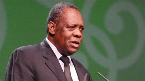 CAF: Issa Hayatou est en RD Congo - Africa Top Sports