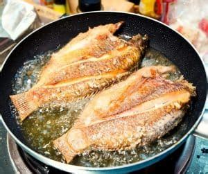 What Is Shallow Frying? (Best Oils, Foods And Frying Temperatures)