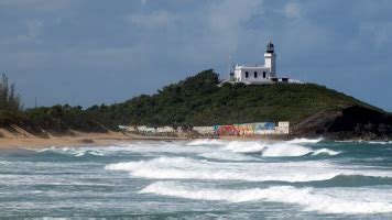 Beaches in Arecibo | La Poza | Puerto Rico Day Trips Travel Guide