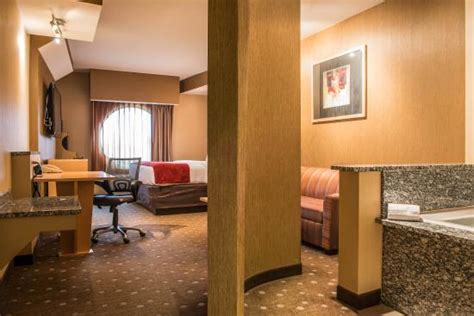 Comfort Suites $90 ($̶1̶1̶4̶) - UPDATED 2018 Prices & Hotel Reviews - Monroeville, PA - TripAdvisor