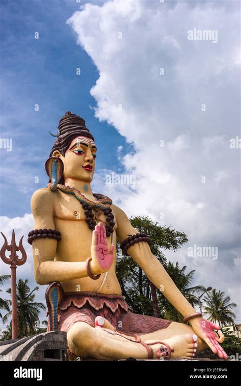 Nanjangud, India - October 26, 2013: Isolated giant Lord shiva statue ...