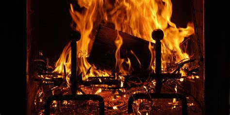 Crackling Fireplace Screensaver – Mriya.net