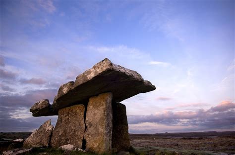 Poulnabrone dolmen - Celtic Canada