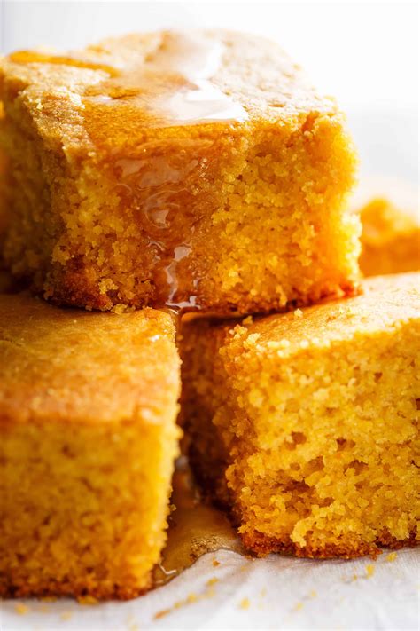 Easy Buttermilk Cornbread (Best Sweet Cornbread) - Cafe Delites