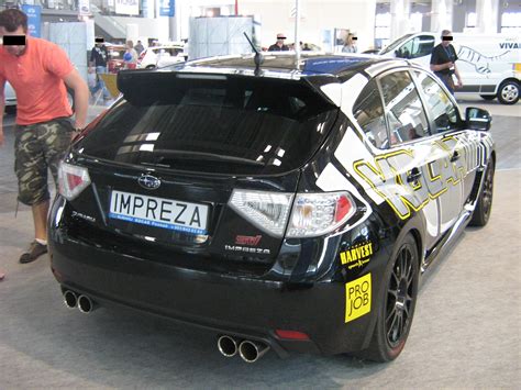 Fichier:Subaru Impreza III WRX STi Hatchback Tuning rear - PSM 2009.jpg — Wikipédia