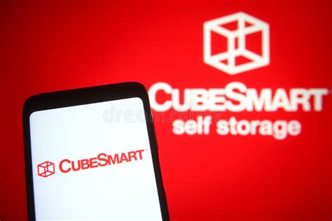 CubeSmart logo editorial stock photo. Image of business - 221169303