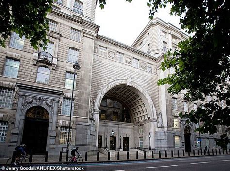 UK tribunal rules that MI5 informants DO have a 'Licence to KILL' — Puppet Masters — Sott.net