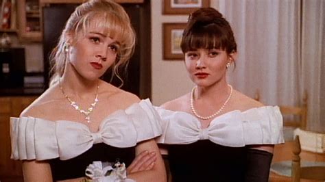 Watch Beverly Hills, 90210 Season 1 Episode 21: Spring Dance - Full show on Paramount Plus