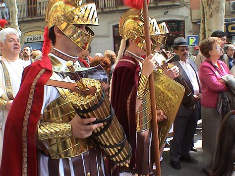 File:Roman Lictor with Fasces (Catalonia, 2006).jpg