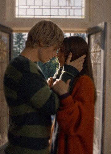 Tate Langdon & Violet Harmon | Evan Peters & Taissa Farmiga | Эван питерс, Красивые парни ...