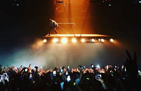 See the setlist for Kanye West's Life of Pablo Tour kick-off