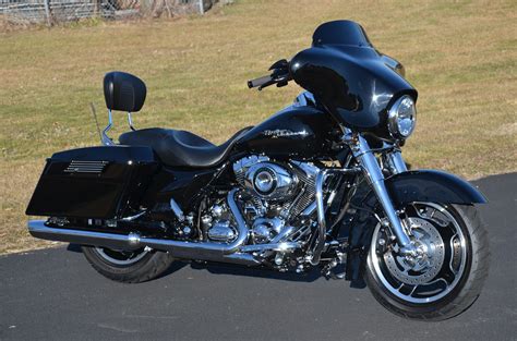 Buy 2009 BLACK HARLEY DAVIDSON STREET GLIDE STREETGLIDE on 2040-motos