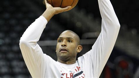 Al Horford injury: Hawks center begins rehab for torn pectoral ...