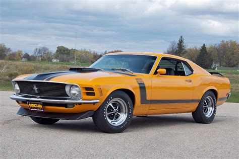 8 Great Ford Mustang Boss 302 Colors