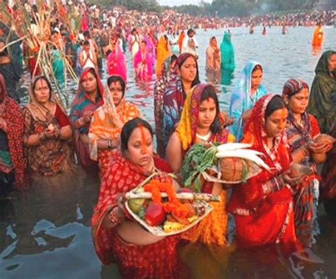 Chhath Puja 2019: Sunrise, sunset timings and significance of Usha Arghya