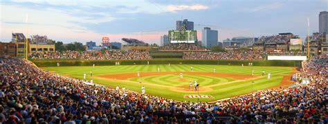 wrigley_field_parking - Stadium Parking Guides