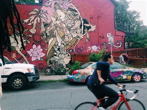 Toronto's Best Street Art: Kensington Market - Narcity