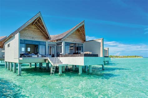 Mövenpick Resort Kuredhivaru Maldives – Skytours