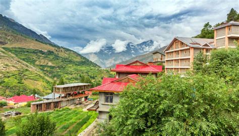 These 12 Manali Hotels Will Make Your Vacation Hassle-Free In 2023